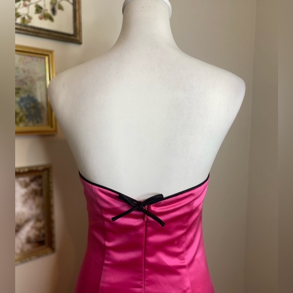 Vintage 90s/Y2K Barbie Mermaid Pink Black Strapless Bow Train Formal Dress 9/10 - Picture 5 of 9